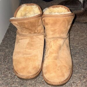 Cozy Tan Suede Boots